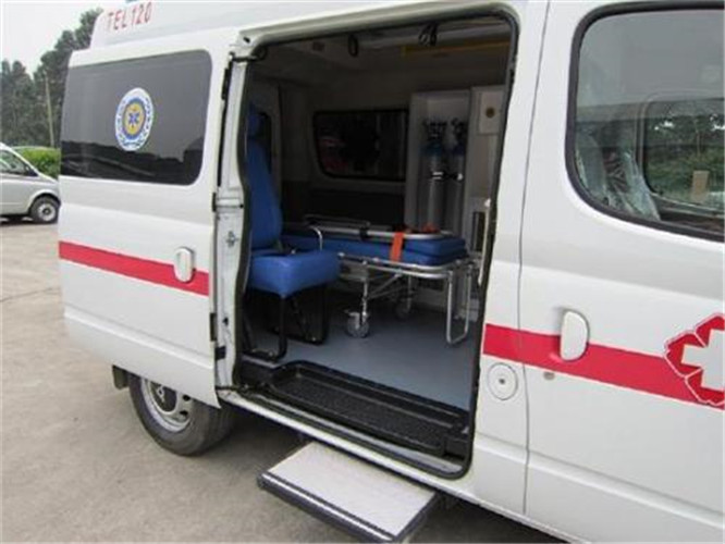 昭阳救护车出租服务案例7